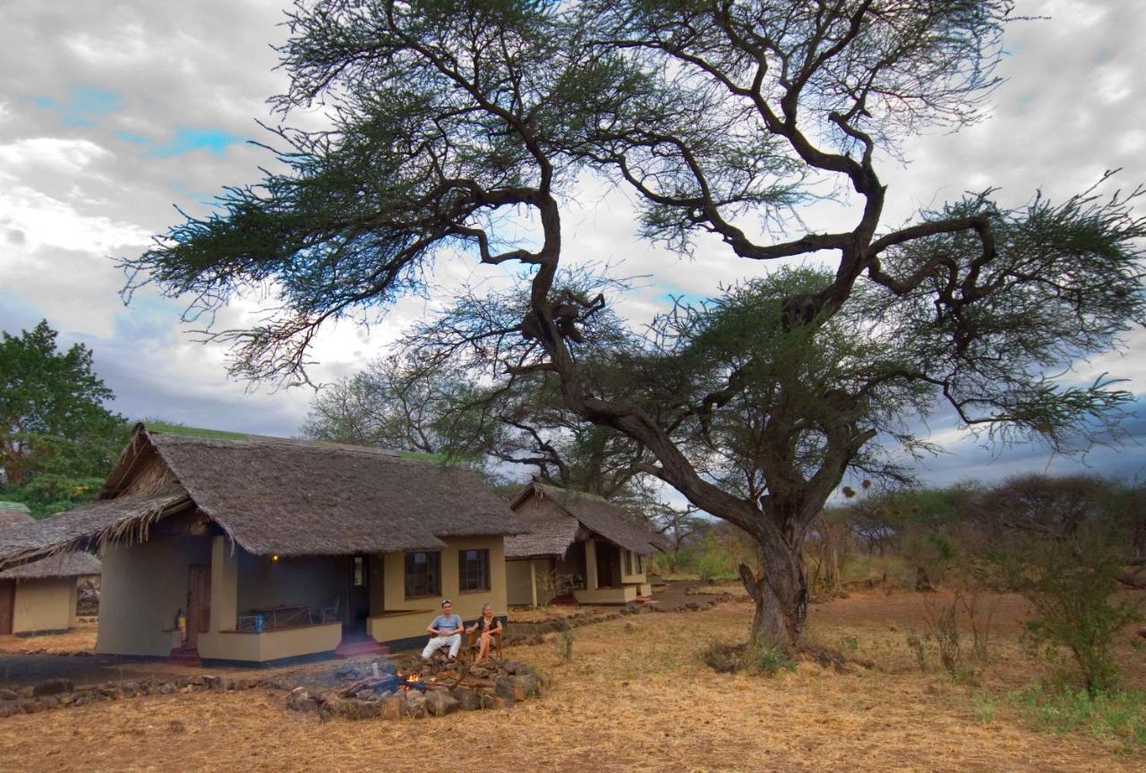 Severin Safari Camp Tsavo West National Park Kültér fotó